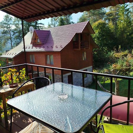 Лісова Казка Villa Yaremche Ngoại thất bức ảnh