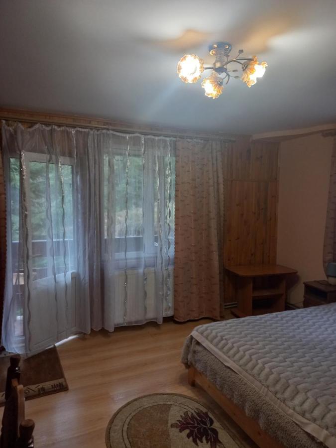 Лісова Казка Villa Yaremche Ngoại thất bức ảnh
